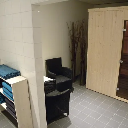 Roompot Strandplevier Hotelsuites 3*