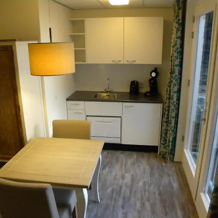 Roompot Strandplevier Hotelsuites Aparthotel De Koog (Texel)