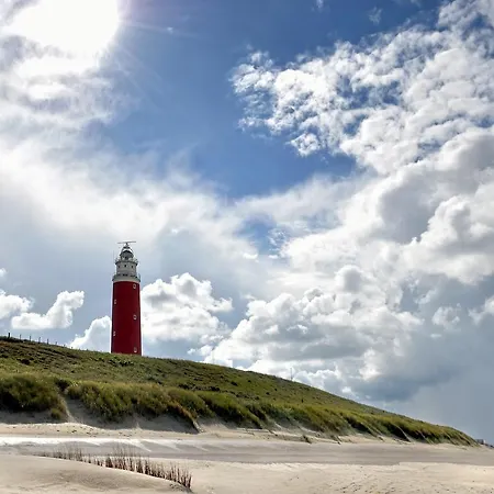 Roompot Strandplevier Hotelsuites Aparthotel De Koog (Texel)