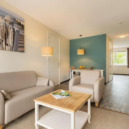 Roompot Strandplevier Hotelsuites 公寓式酒店