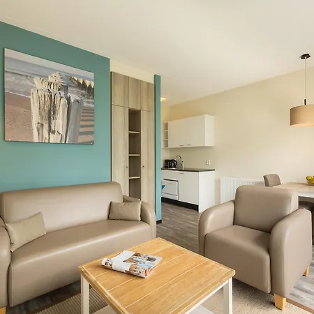 Roompot Strandplevier Hotelsuites Aparthotel 3*