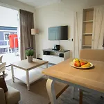 Roompot Strandplevier Hotelsuites Hotel apartamentowy 3*